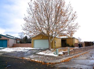 2337 High Desert Cir NE, Rio Rancho, NM 87144