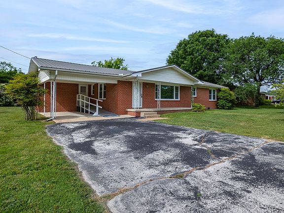2nd image of 819 Murrey Dr