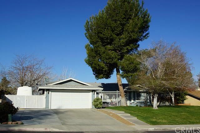 1st image of 12808 Desert Creek Cir