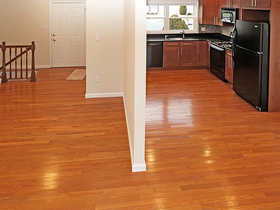 5th image of 730 Gentle Breeze Ct