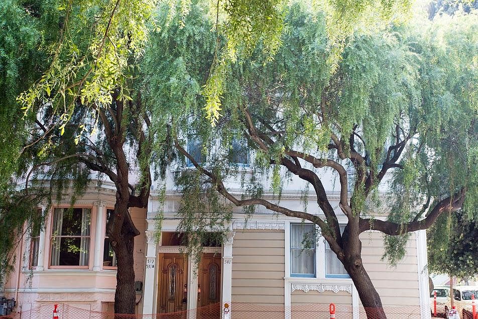 1st image of 539 Waller St #A