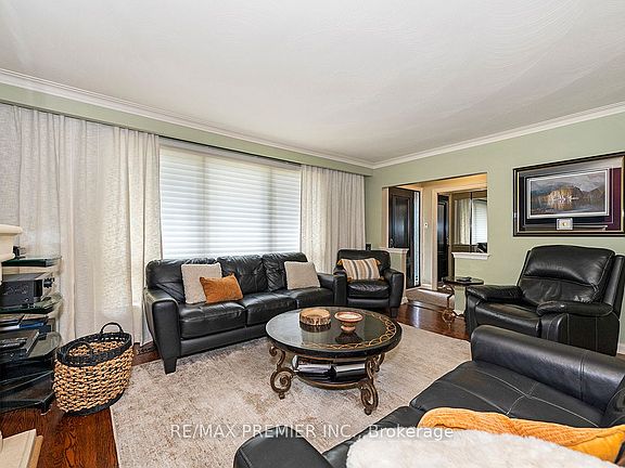 4th image of 2894 Weston Rd