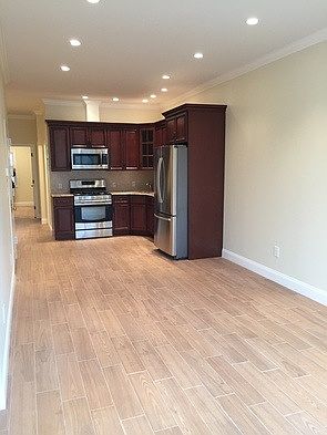 3rd image of 1926 Kings Hwy #2