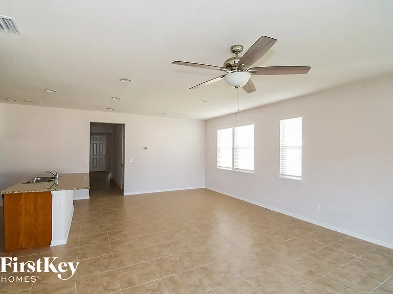 95509 Hanover Ct — Photo 3