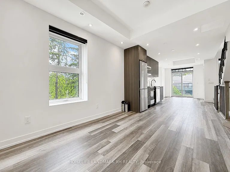 268 Finch Ave E #20 — Photo 7