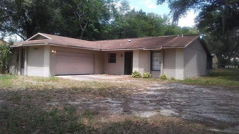 2nd image of 1507 Bear Lake Rd