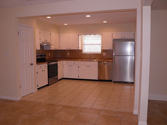 Eat in kitchen with huge pantry