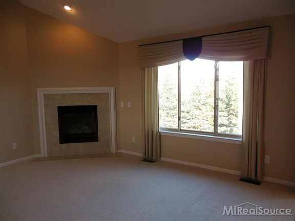 3rd image of 6115 Dana Rose Dr