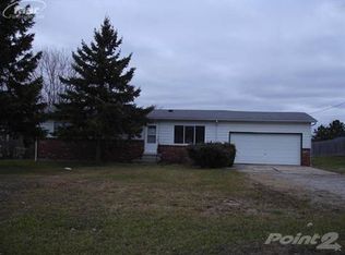 1143 E Frances Rd, Mount Morris, MI 48458