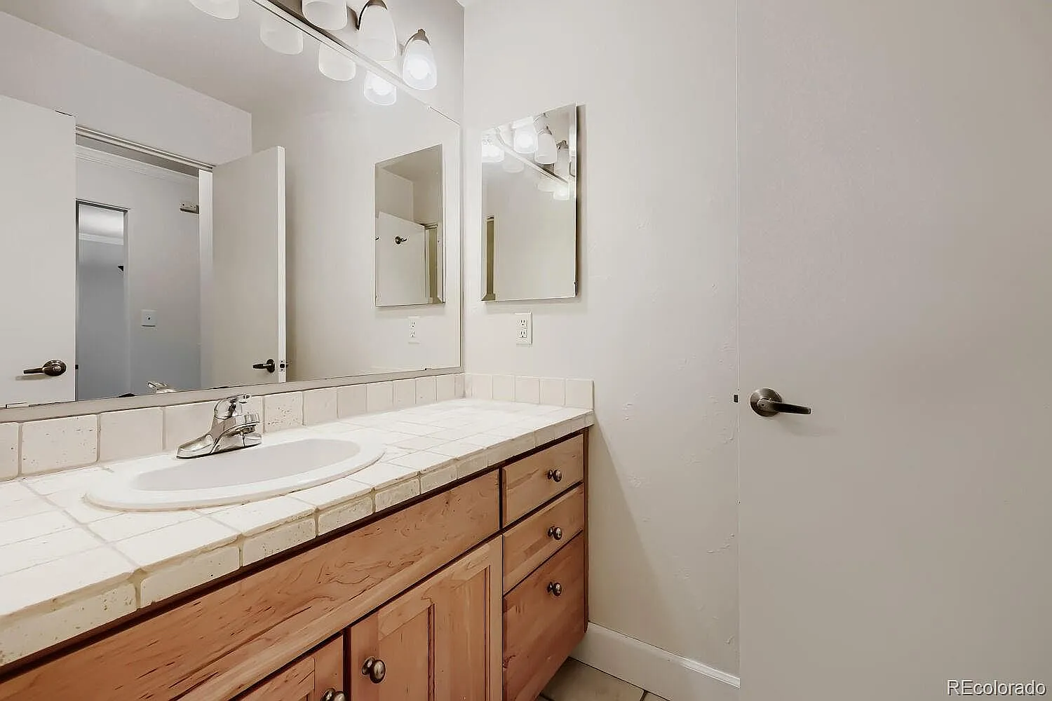 1 bed, 632 sqft, $1,795 — Photo 2