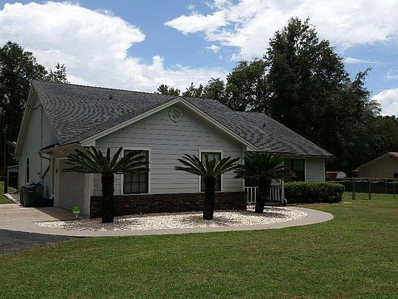 3rd image of 2867 Fennel Ave