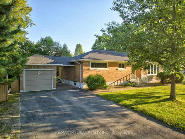 1397 Hawthorne Dr, Sudbury, ON P3A 1L3