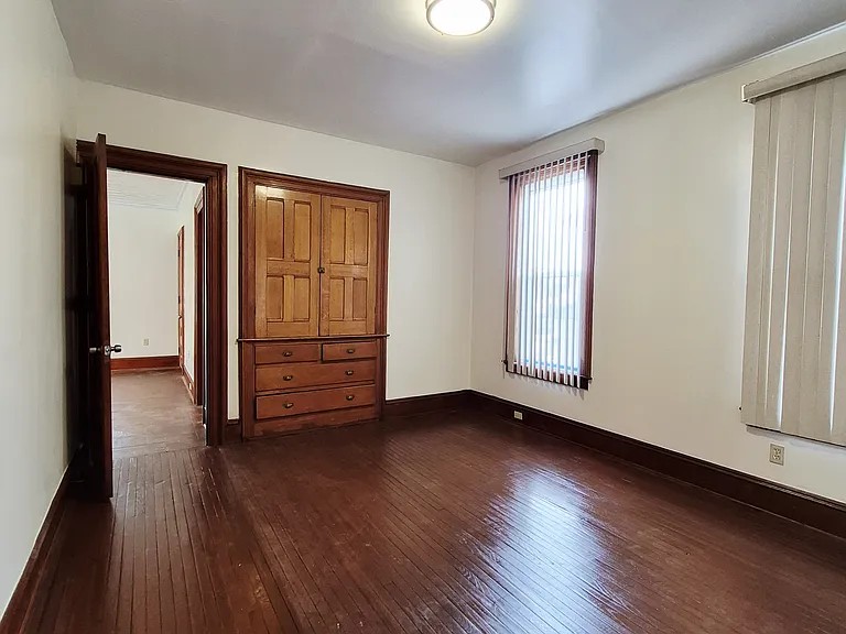 109 Salem Ave #1 — Photo 7