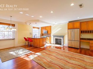 1207 Spruce St APT 301, Philadelphia, PA 19107