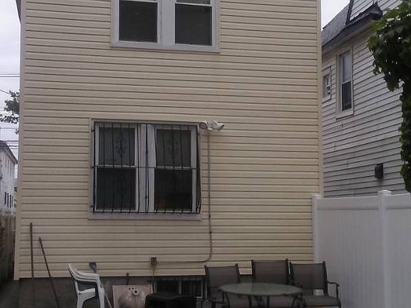 4th image of 11740 141st St