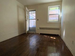 833 Lydig Ave, Bronx, NY 10462