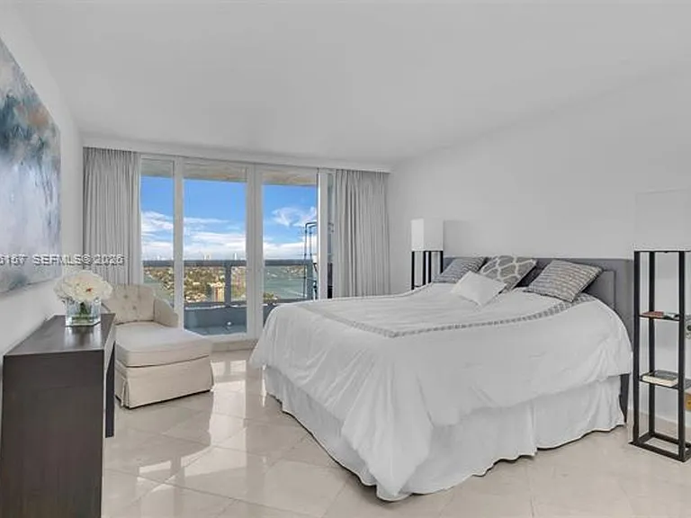 1717 N Bayshore Dr #CU-A-3332 — Photo 16