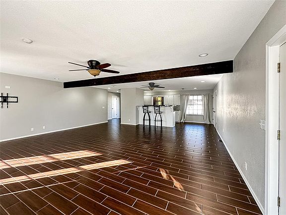 3rd image of 1006 Bowman Ave