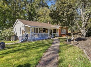 555 N Bunker Hill Rd, Oak Ridge, NC 27310