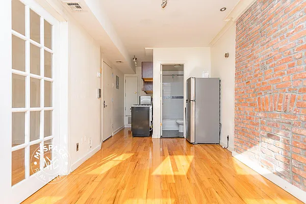 Rented by MySpaceNYC | media 14