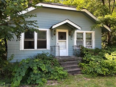 8706 Stearns Rd, Olmsted Township, OH, 44138