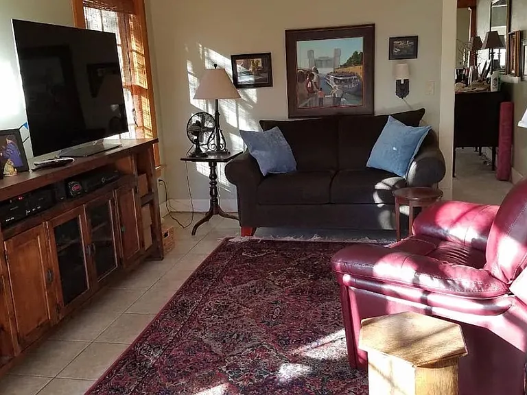 416 S Ogden St — Photo 12