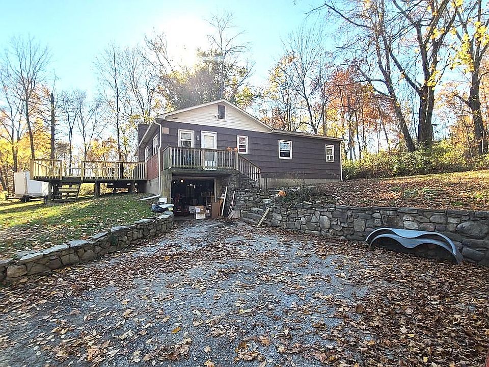 1st image of 183 Brookside Farms Rd