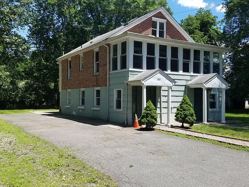 2nd image of 166 Dorsa Ave #1