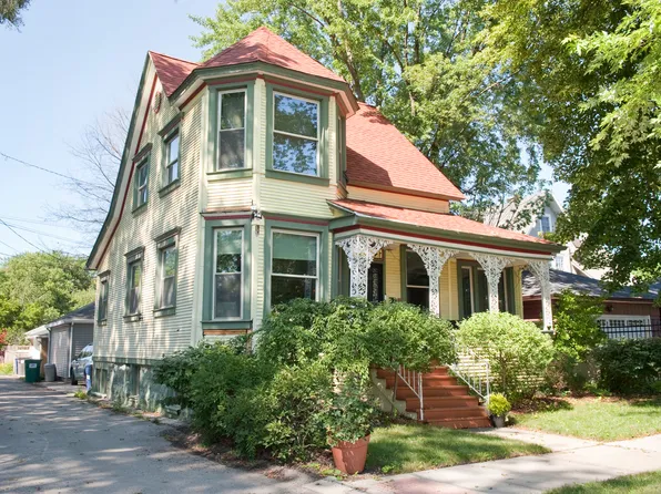 812 Augusta St, Oak Park, IL 60302