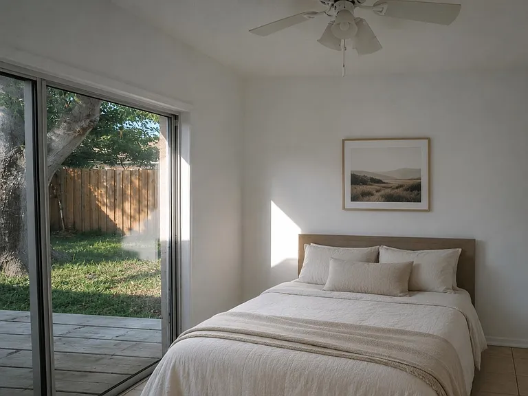 405 Island View Cir — Photo 23