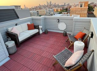 624 Hoffman St, Philadelphia, PA 19148