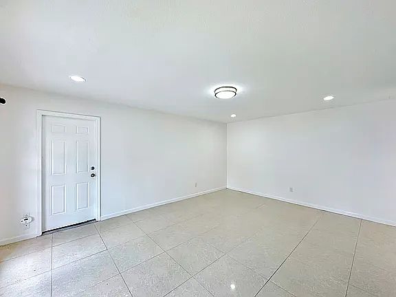3rd image of 11352 Meadow Flower Pl