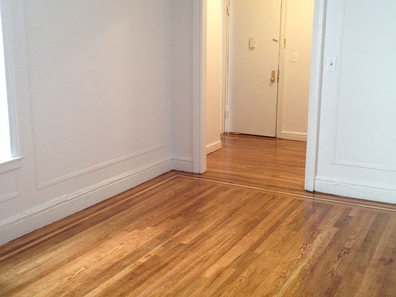 4th image of 1462 Taylor Ave APT 29