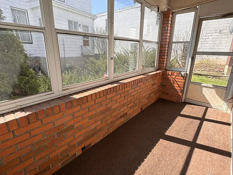 101 Stokes Ave — Photo 3
