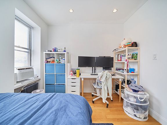 5th image of 325 E 83rd St APT 5A