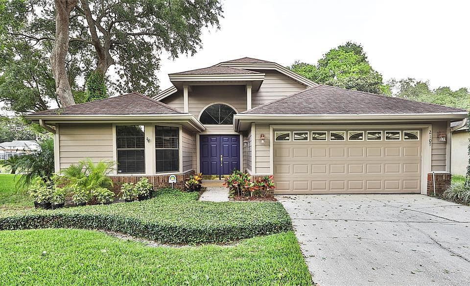 1st image of 2107 Wekiwa Oaks Dr