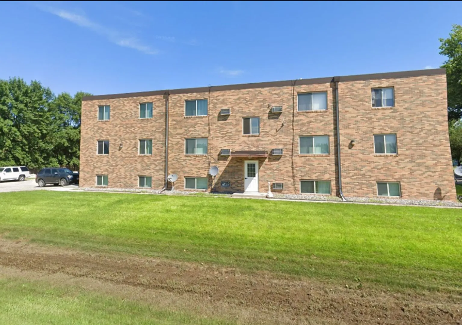 Welcome to 611 Eglon Ave in Glyndon! — Photo 4