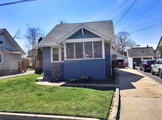 85 Bayberry Dr, Huntington, NY 11743