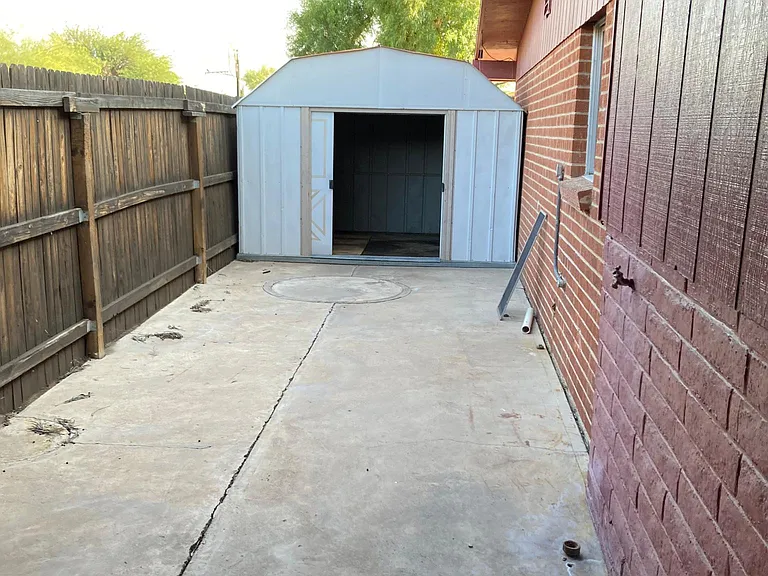 2001 W La Osa Dr — Photo 17
