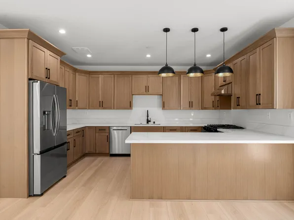 439 N Sierra Bonita, 439 N Sierra Bonita Ave #1ee73f9fa, Los Angeles, CA 90036