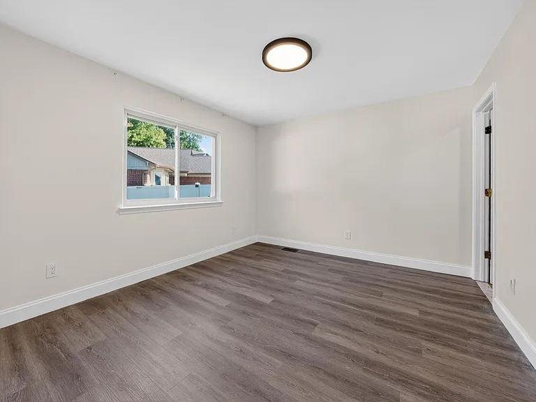 45925 Ashwood Ln — Photo 15