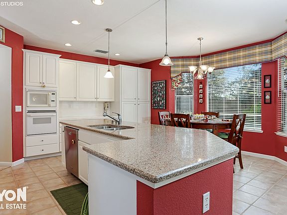 5th image of 106 Turnberry Ct