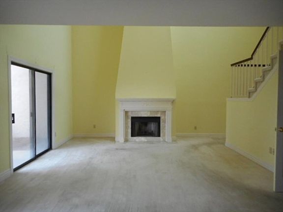 2nd image of 930 Gulf Shore Dr Unit 19