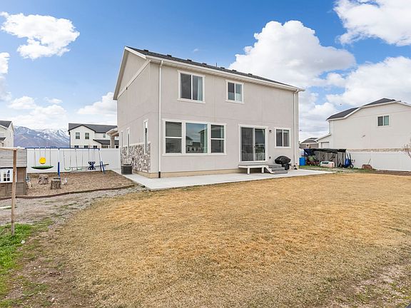 3rd image of 642 W 1000 S