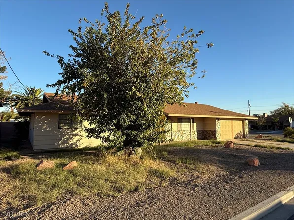 2090 Lucerne St, Las Vegas, NV 89104