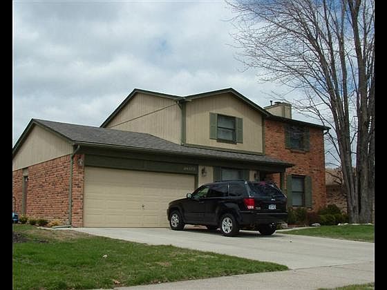1st image of 26375 Fairwood Dr