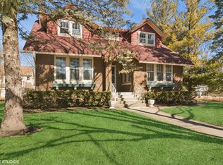 418 W Campbell St, Arlington Heights, IL