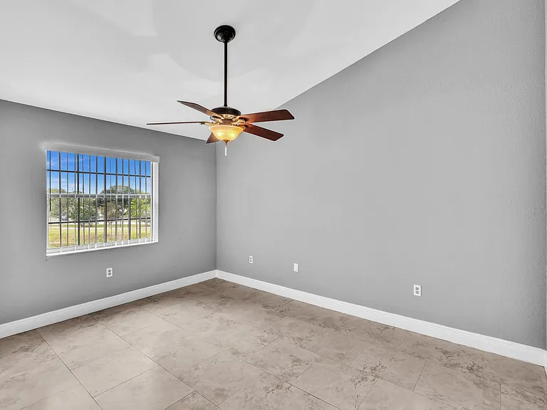 2881 N Oakland Forest Dr #307 — Photo 40