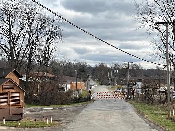 4th image of 13729 Galehouse Rd