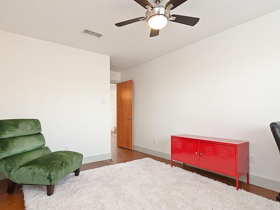 5th image of 3406 Saint Emanuel St